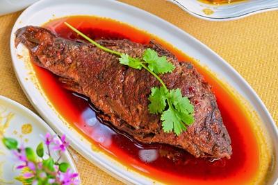 去石屏，揽尽乡愁与鲜味！