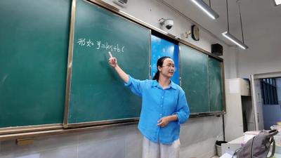 教师节特别策划丨接力张桂梅：被光照亮，又成为光