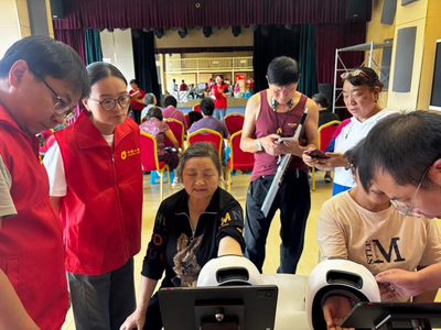中国人寿昭通分公司走进文化馆开展金融宣传活动