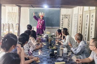 文化中国行丨东巴文：会画画的古老文字