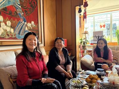 心系桑榆情意暖 爱润暮岁福寿长——大理州图书馆开展重阳节走访慰问活动