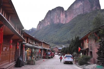 慎点！这一波老君山美图，看完你就坐不住了......