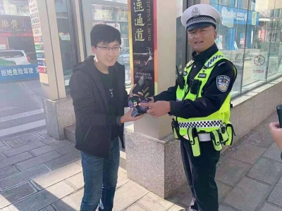 最近，这两件事让游客在丽江感觉好暖心！