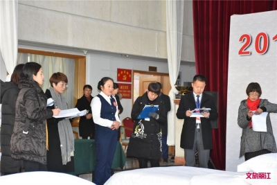技多不压身，这样的摆桌、铺床技能你会吗？