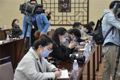 巩固疫情防控成果：丽江停飞7条航线，严防境外疫情输入