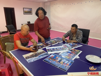 云南美术馆云南画院在宁蒗开展文化扶贫活动