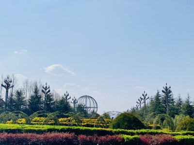 丽江推进花园城市建设 为旅游金字招牌增添“彩色名片”