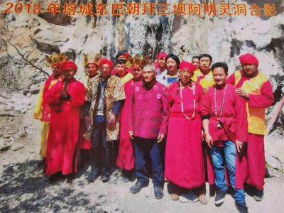 这里是丽江塔城，歌舞之乡！