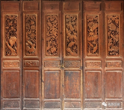 纳西人的“宅院情结”