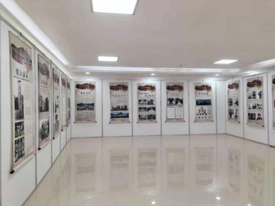 《红军长征过丽江》轴画展今日亮相镇沅县民族文化馆