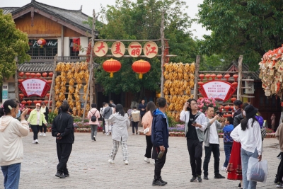 “五一”首日，街访来丽游客，他们在丽江玩得好吗？