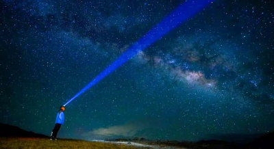 绝美！他们拍下丽江他尔波忍山的璀璨星空