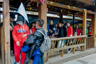 收入7.63亿元，接待77.75万人次！丽江“五一”旅游业升温