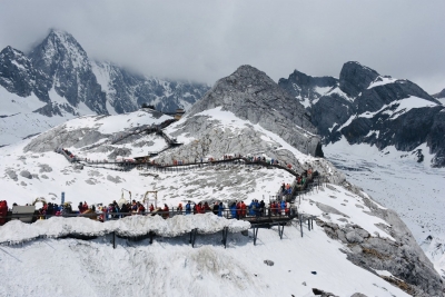 畅游丽江玉龙雪山冰川博物馆，丰富雪山文化体验！