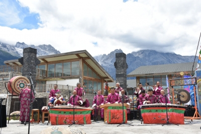 玉龙雪山脚下，开启民族与世界的夏至音乐日！