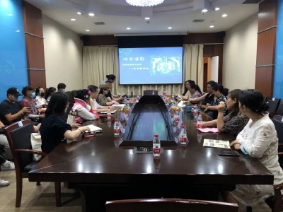 《流光溢彩——纳西族服饰文化展》在浙江理工大学丝绸博物馆开展