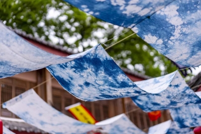 毕业季遇上端午，来丽江大研花巷体验一场潇洒的毕业旅行！