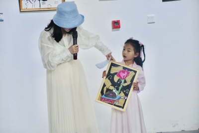 让孩子以纯真之眼发现艺术之美，丽江这场六·一儿童画展让人感动！