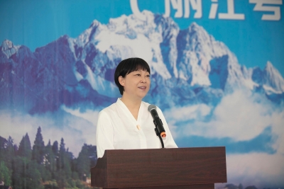 “七彩云南文化旅游列车”（丽江号）启程