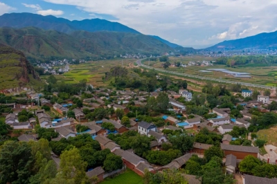 丽江永胜期纳谷宇：依山临河营建古村庄