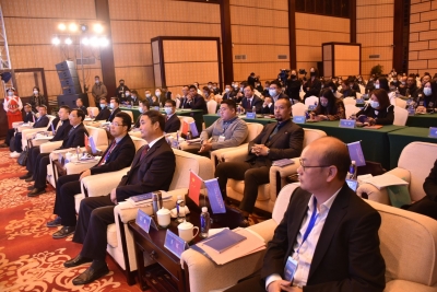 首届“网聚彩云南 传播正能量”新媒体发展丽江峰会开幕