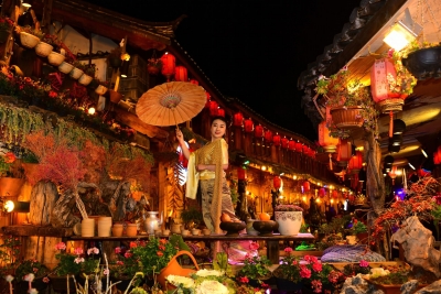 牟鑫：与时俱进发展夜间经济 让丽江古城更好玩