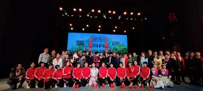 滇剧《张桂梅》在丽江华坪首演圆满成功