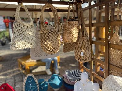 过年在丽江丨和美大研·喜迎新春！快来丽江古城四方街置办年货