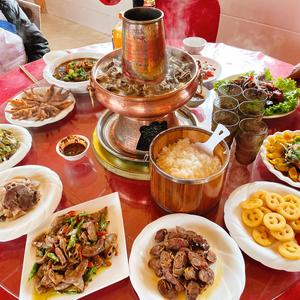 ​过年在丽江丨福虎迎春，丽江除夕年夜饭大赏！