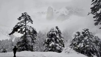 不赴北国亦有雪乡 世界的香格里拉约你赴一场2022年的冰雪之约