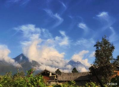 “扭扭车男孩”，丽江诚挚邀请您到丽毕业旅行！