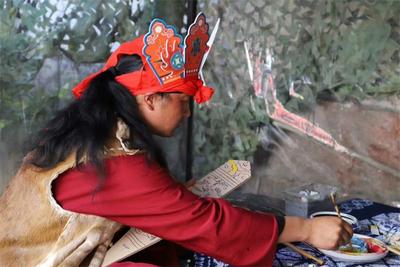 丽江非遗丨杨正元：继承与创新并举 让东巴画绽放新光彩