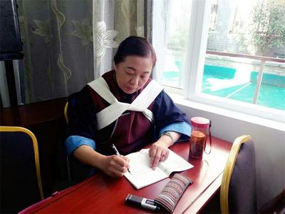 丽江非遗丨和冬梅：耐心搜集悉心教授用心宣传，以 “三心”传承好纳西族童谣