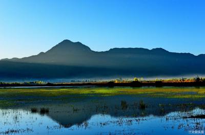 “扭扭车男孩”，丽江诚挚邀请您到丽毕业旅行！