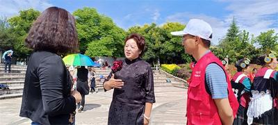 公共文化服务扮靓玉龙县城市主题公园