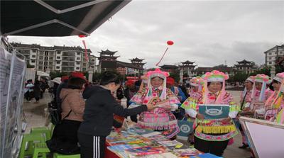 文化惠民暖人心！武定县图书馆积极参与“三下乡”活动