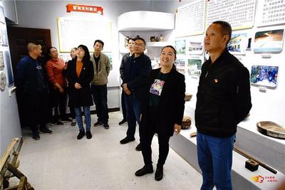 南华县文旅局积极帮助一街乡草甸发村委会完成村史馆建设