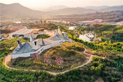 暑假狂欢模式开启！禄丰世界恐龙谷花式玩法等你来嗨！