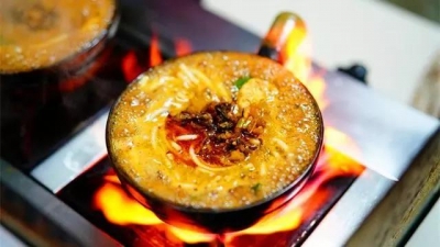 ​热乎！楚雄冬天最暖心的美食，吃起来……