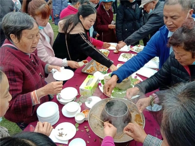 来禄丰，吃美食，喝锶泉！