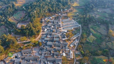 与你相遇在双柏李方村，纵情乡野春色……