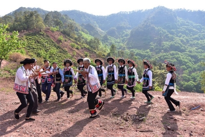 省政协调研组到楚雄南华县调研非物质文化遗产传承保护工作