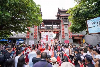 楚雄国庆活动大礼包请查收，这个假期的精彩全在这里了！