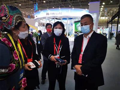 楚雄州在首届中国（武汉）文化旅游博览会作专场推介
