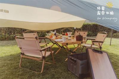 彝风湿地·星河房车露营地“五一”火爆出圈，“轻露营”掀起楚雄户外度假新浪潮