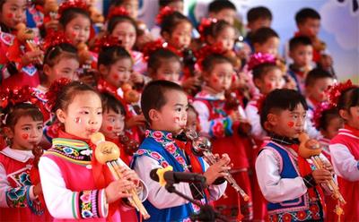 楚雄牟定：悠悠葫芦丝让双减政策落地有“声”