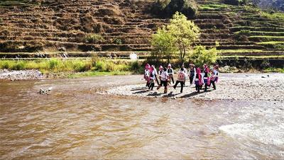 楚雄南华“阿卡舞” ：绽放在深山里的民间艺术之花