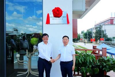云南新华书店与楚雄医专共建“齐苏里”校园文化综合体启动