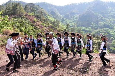 楚雄南华“阿卡舞” ：绽放在深山里的民间艺术之花