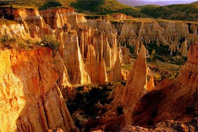 全线通车！新成昆铁路途经楚雄三地，游玩攻略看这里